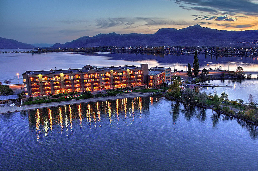 Holiday Inn Osoyoos